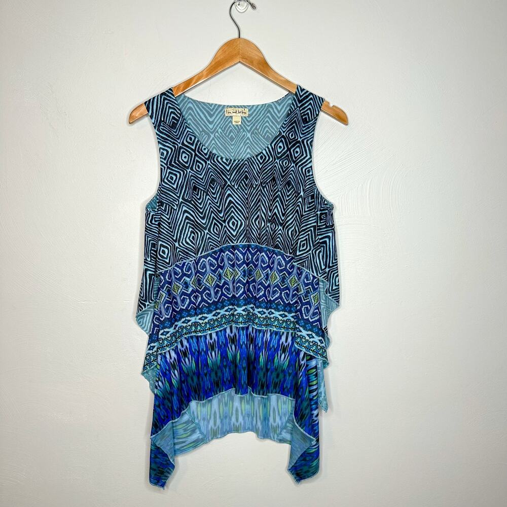 Live and Let Live Blue Layered Abstract Patterned Sleeveless Blouse
